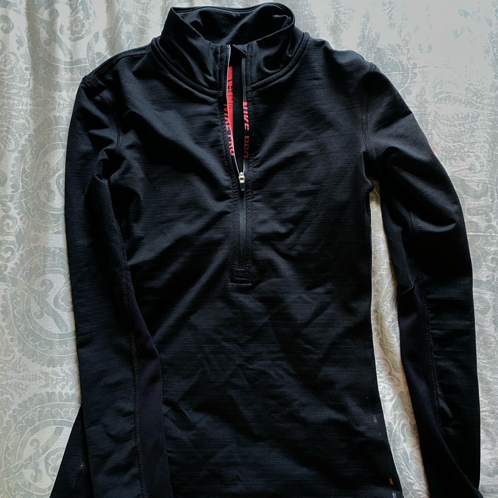 Nike Women's Pro Warm 1/2 Zip Long Sleeve Shirt